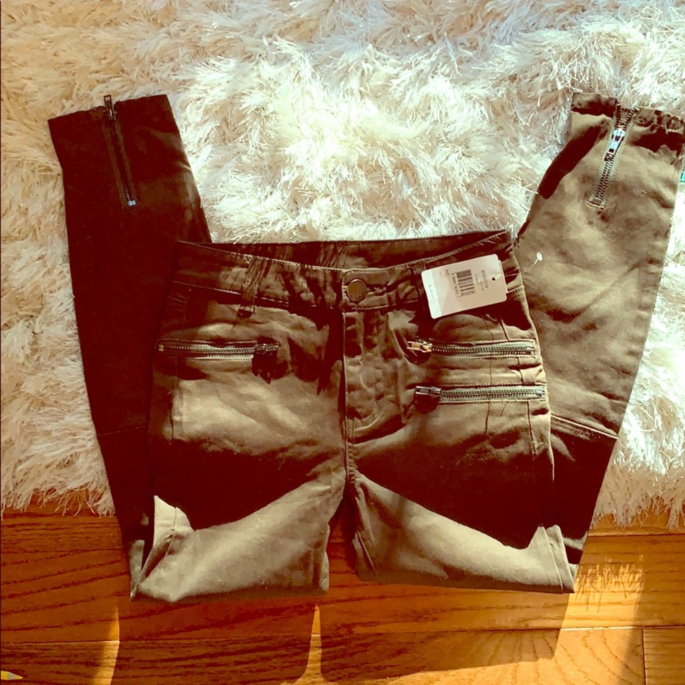 Girls skinny olive pant